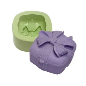 MOLDE DE SILICONE CAIXA COM LAÇO - 104